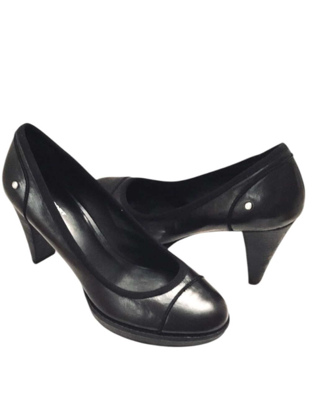 Women’s Black Leather Comfort Pumps Classic Office Heels Size-8 M